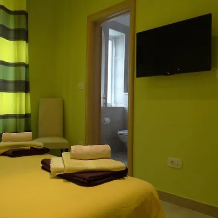 Couette-café Stella 3*